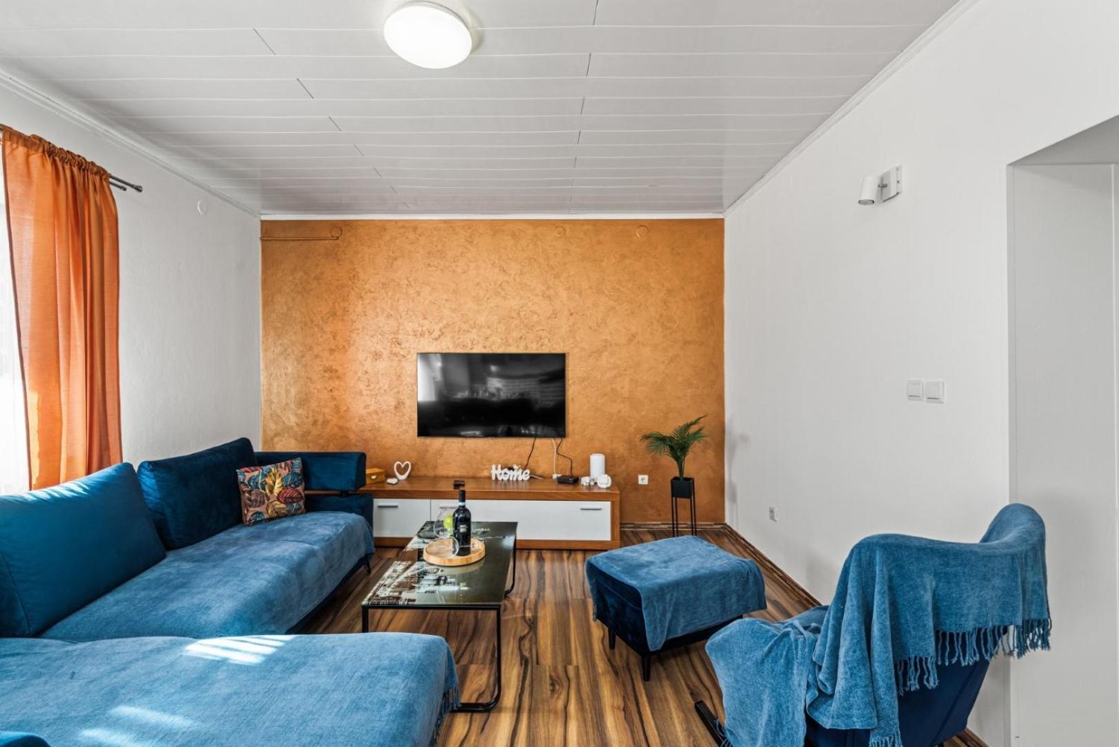 Sea View Apartments With Shared Pool Pomer Εξωτερικό φωτογραφία